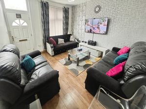 Lounge- click for photo gallery